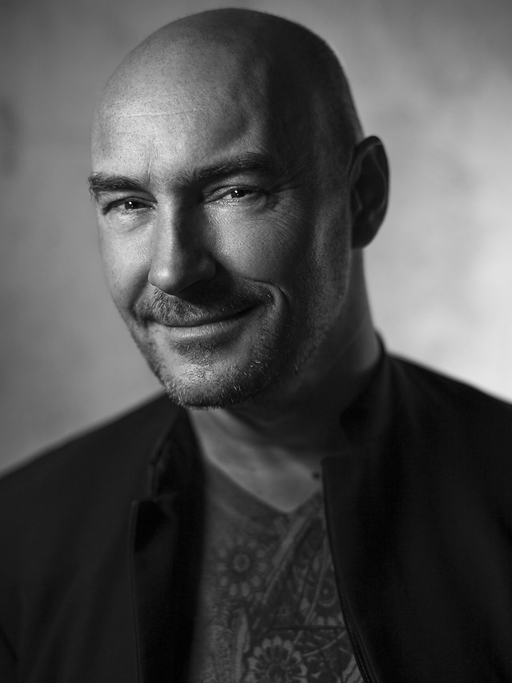 Grant Morrison to Write a New 007 Comic for IDW